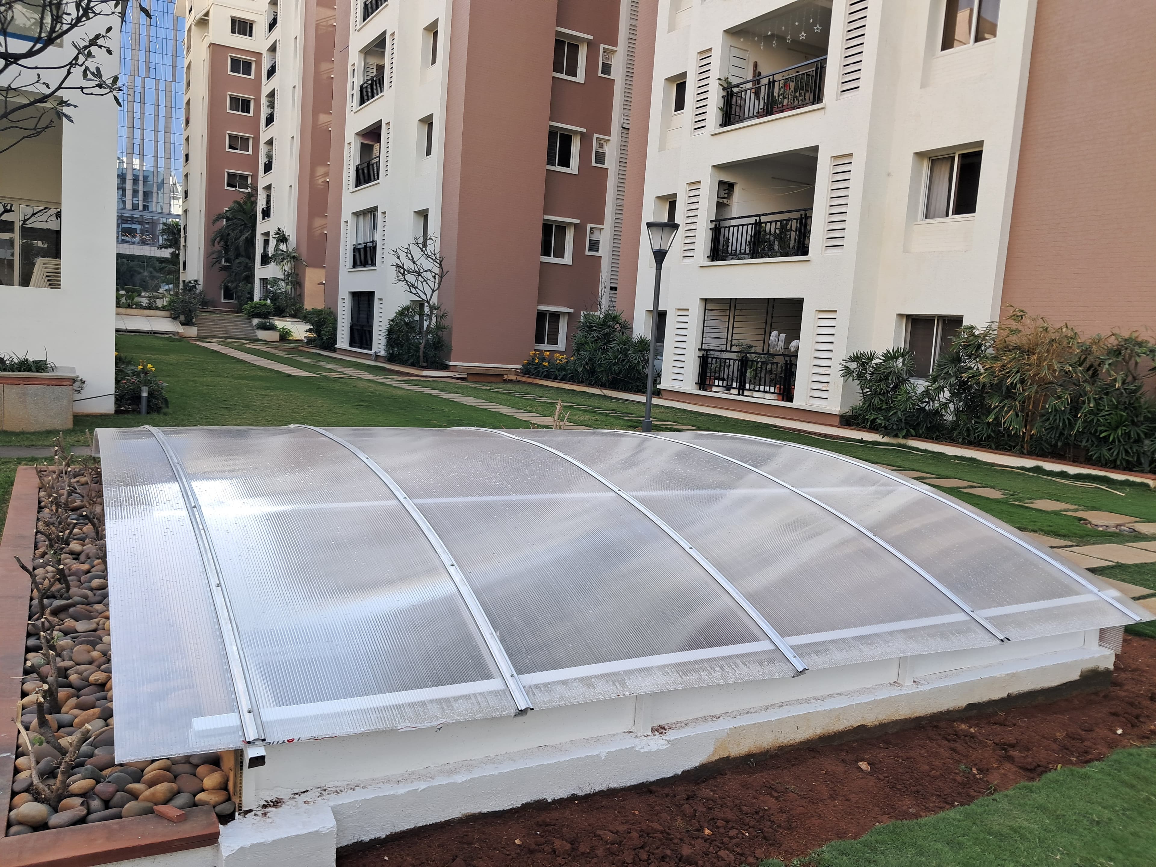 Polycarbonate Sheds - Image 3