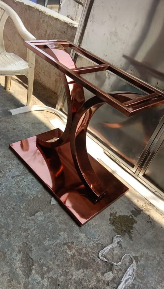 PVD Coated Partitions - Image 3